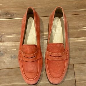 J Crew flats, light orange, NWOT